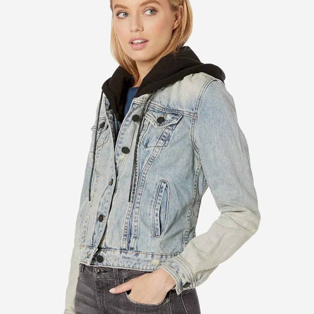 Like New - Blank NYC denim jacket with hood in Encounter, size small